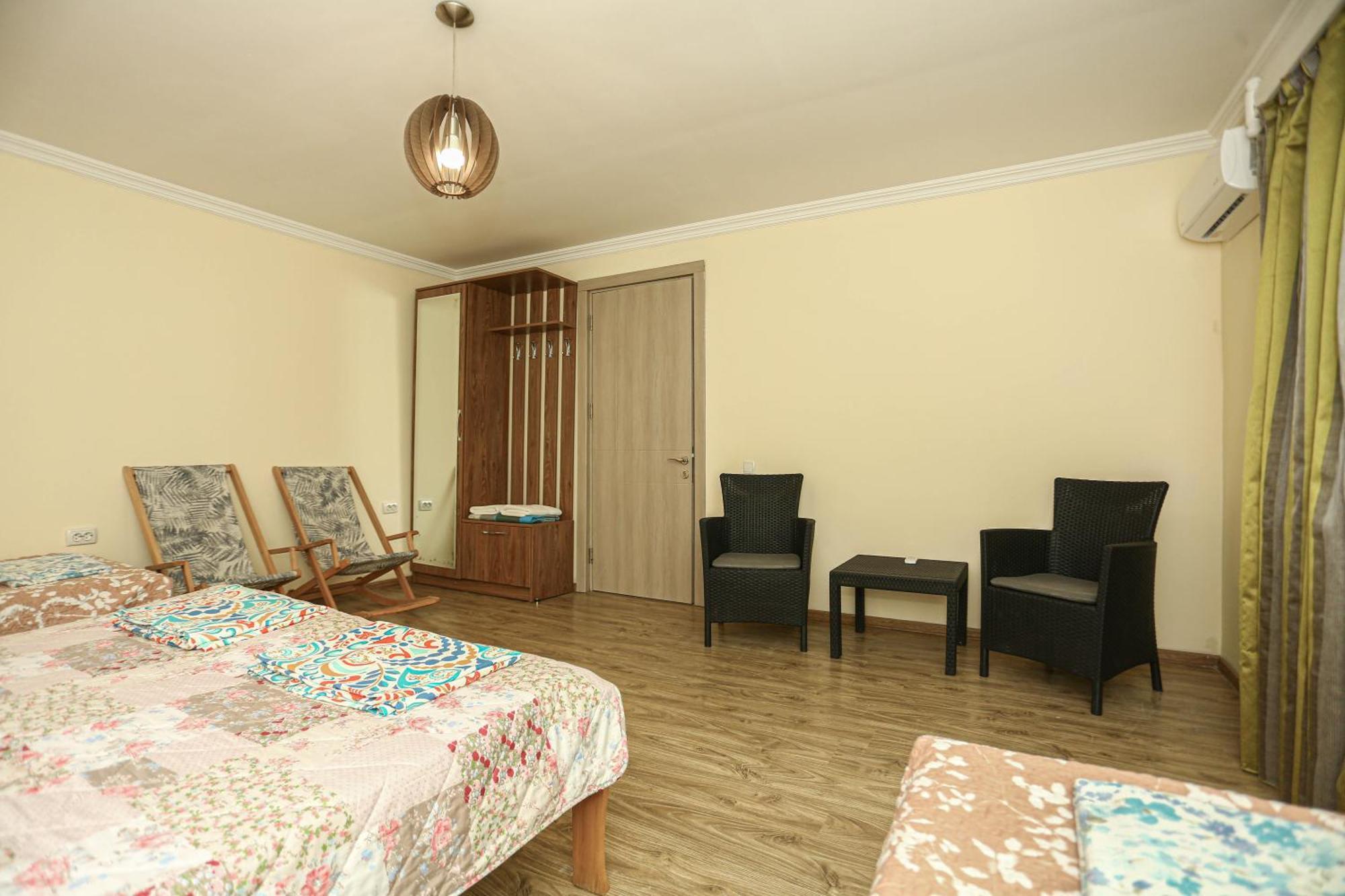 Qiwi House Holiday home